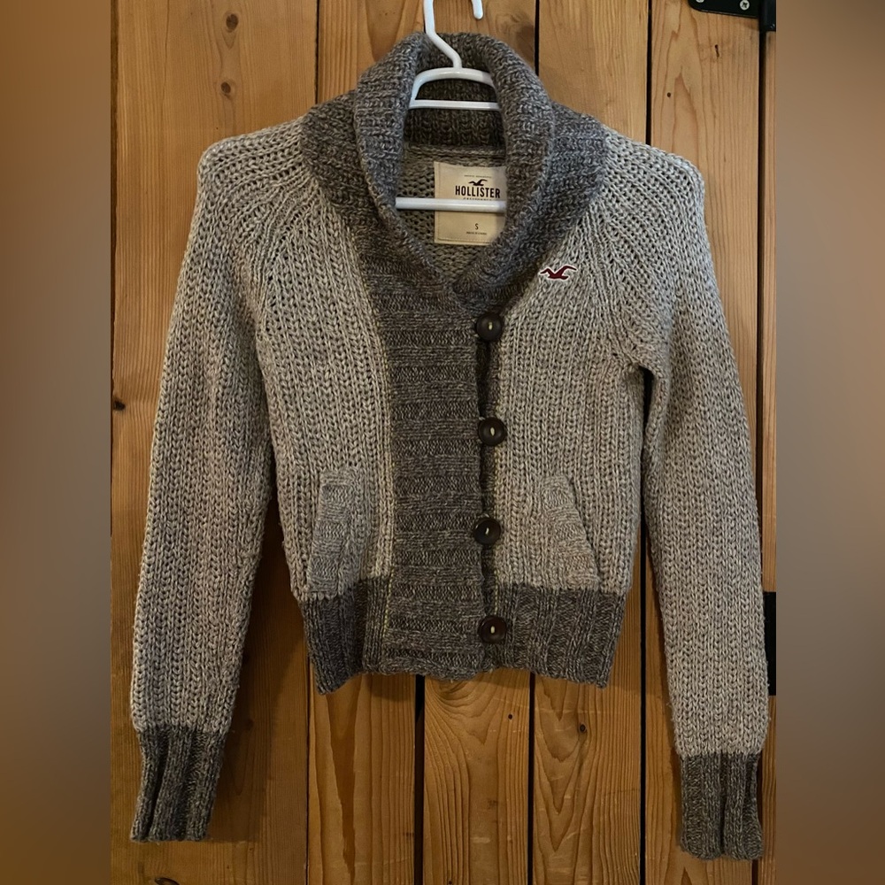 Hollister Women's Two-Tone Knit Cardigan Sweater - Picture 1 of 5